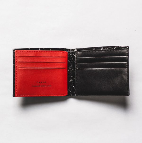 Pocket-wallet-whit(lat)-horizontal-redline-collection-2